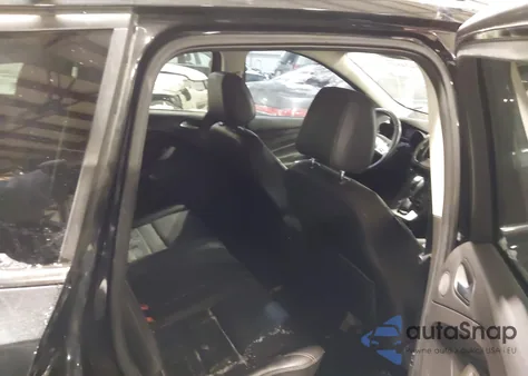 2015 Ford Escape Titanium z USA, uszkodzony, nr VIN 1FMCU9JX6FUA59956